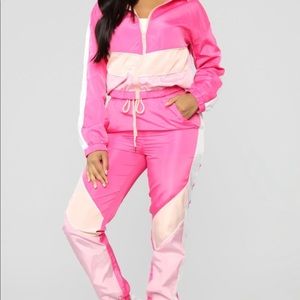 NEVER WORN. Fashion Nova track suit.